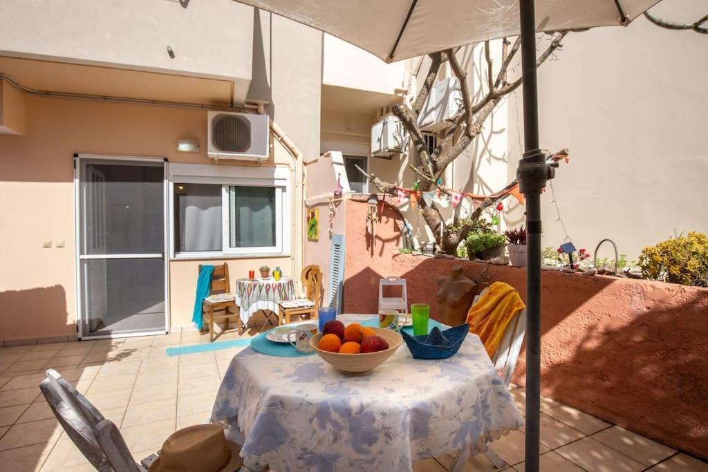 Backyard Art Studio خانيا المظهر الخارجي الصورة